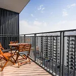 Contemporary 1Br Near Yas Park 5 Min Walk 915